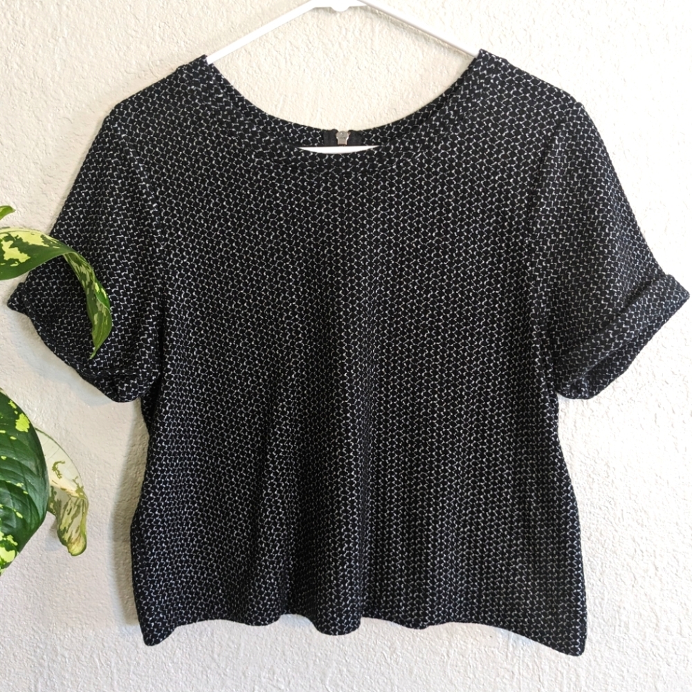 Thick material blouse with cuffed sleeves and zip back black/gray